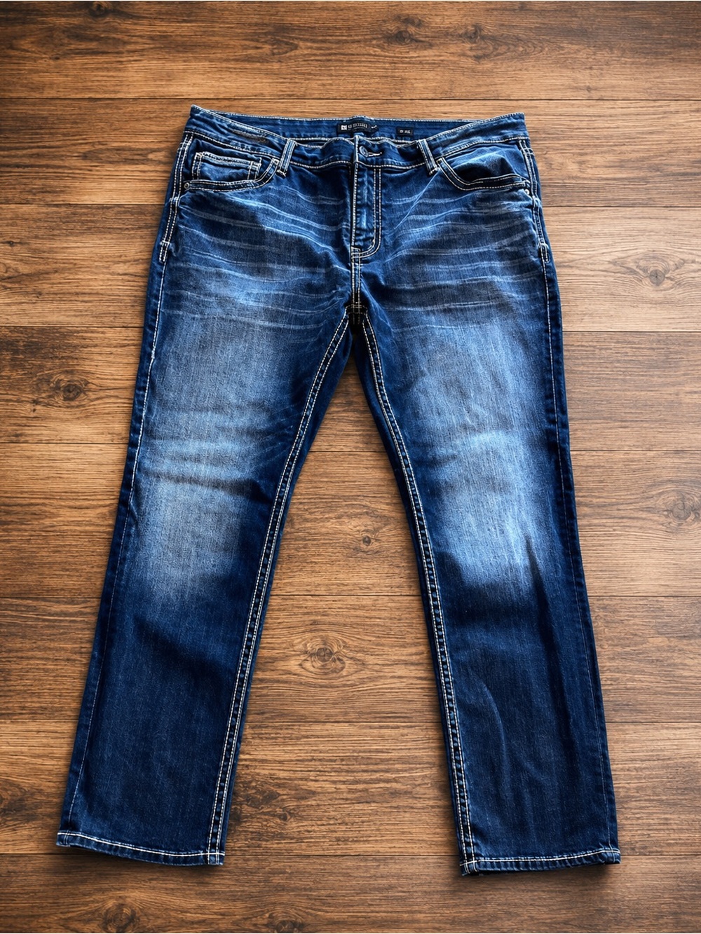 Brand New Without Tags (NWOT) BKE Men's Blue Washed Relaxed Straight Jeans (631)